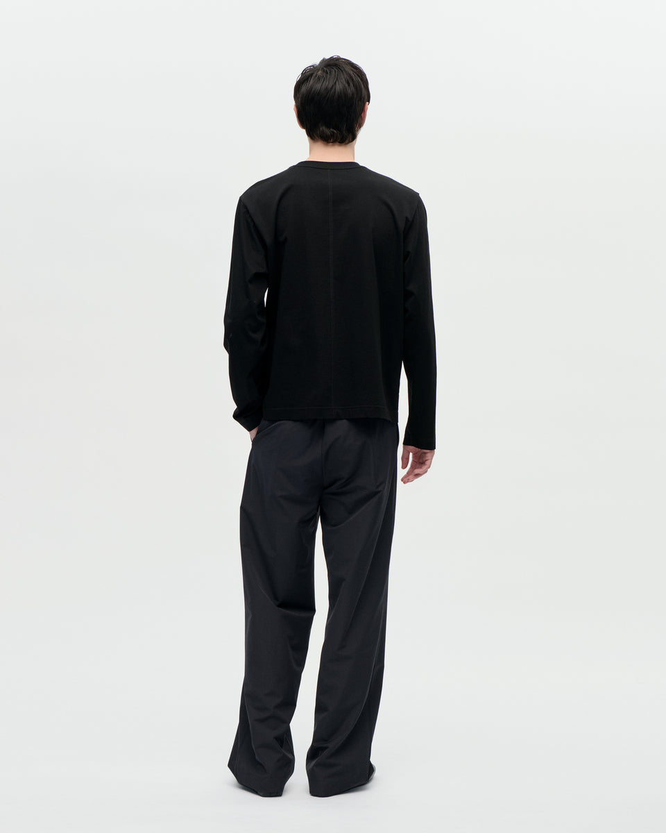 Seam Tee LS 140 009 Black